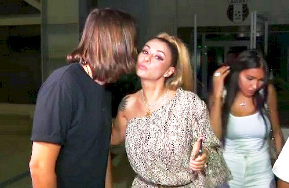 EXCLUSIV  Anamaria Prodan i-a analizat pe antrenorii pe care-i impresariază: „Alexa are ceva aparte. Poţi să spui ceva despre Bratu?” + despre cine a zis: "E zeu, e cel mai frumos de pe pământ"