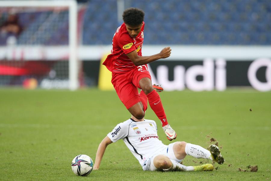 Adeyemi a marcat 8 goluri în cele 10 meciuri jucate pentru RB Salzburg în acest sezon // FOTO Imgao Karim Adeyemi și legăturile lui cu România » De ce vine la Brașov noua senzație a Germaniei