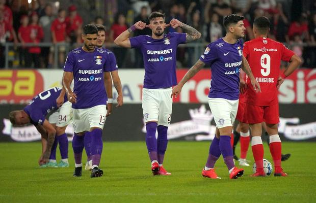 Între timp în Liga 1 » Rapid a primit „interzis” să mai joace în alb-violet: „Respectați legea!”