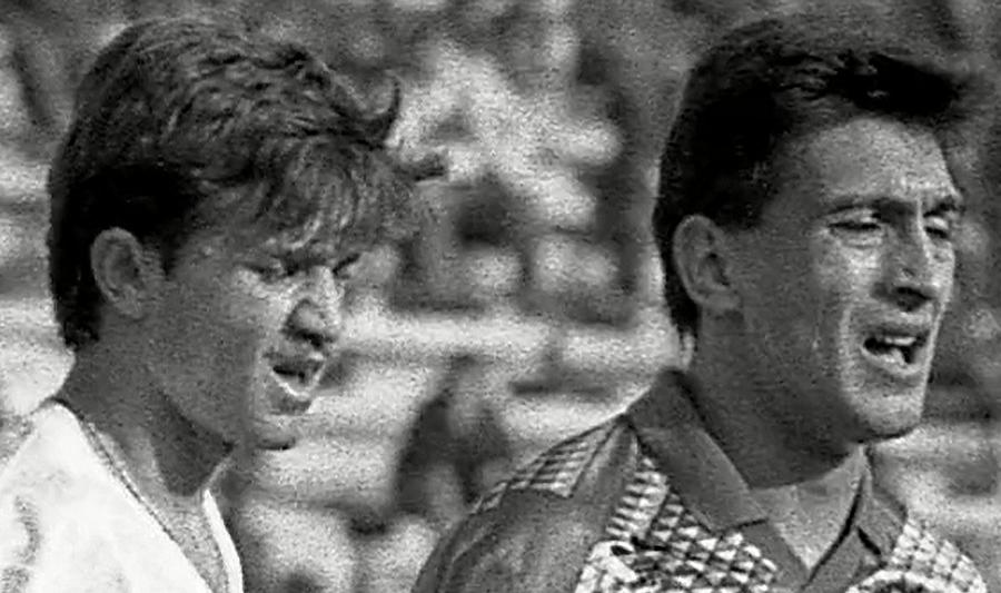 Ilie Dumitrescu, la episodul #9 din podcastul „Profu' de Sport” » Cum a ajuns un copil dintr-o familie modestă din Rahova fotbalist de top și milionar în euro: „Talent, muncă și noroc”