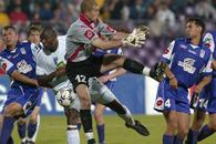 Îl recunoști pe fostul fotbalist din imagine? Vine din alte timpuri, iar azi e o voce cunoscută în Superligă: „Când eram în cantonament, îi trimiteam pe maseuri la pariuri”