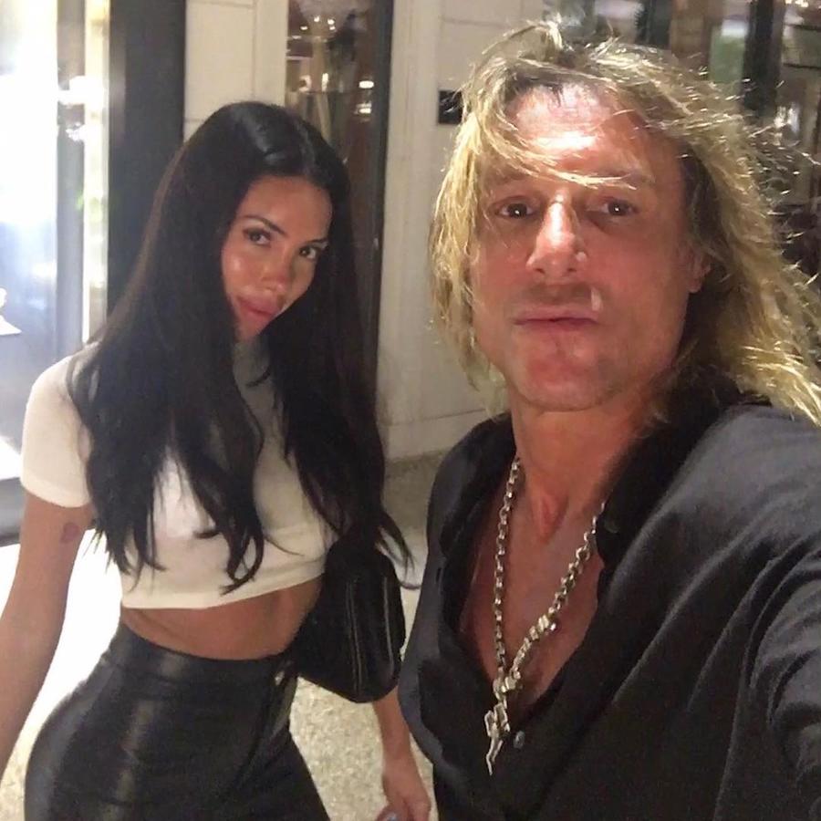 Claudio Caniggia este cuplat cu un model și influencer de 29 de ani, Sofia Bonelli. Foto: Instagram Claudio Caniggia riscă 15 ani de închisoare! De ce este acuzat fostul atacant al Argentinei