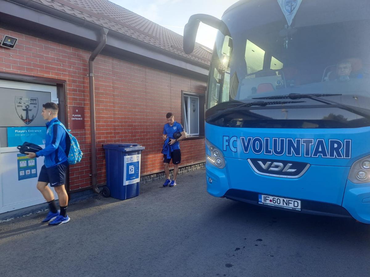 FOTO FC Voluntari - FCU Craiova, înainte de meci 07.10.2023