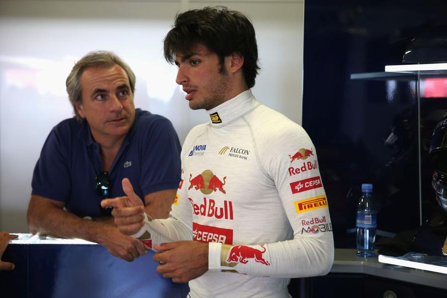 Carlos Sainz Jr alături de tatăl său în 2013 Foto: Guliver/GettyImages Carlos Sainz dezvăluie care este cel mai bun sfat și cel mai rău pe care le-a primit până acum
