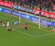 Alex Maxim, gol contra lui Besiktas