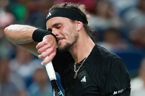 Alexander Zverev în timpul turneului de la Shanghai 2025 Foto: Guliver/GettyImages
