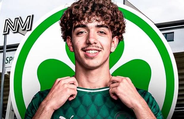Ne mișcăm rapid sau îl pierdem! Concurență serioasă pentru FRF: Mexic îl curtează pe fotbalistul cu mamă din România care prinde aripi în Germania