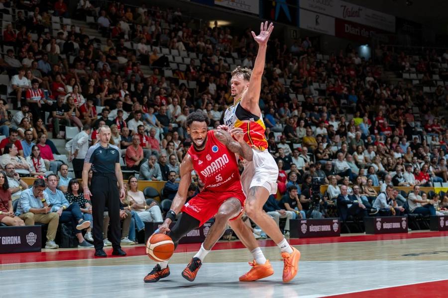 O victorie și două înfrângeri pentru echipele românești în prima rundă a FIBA Europe Cup