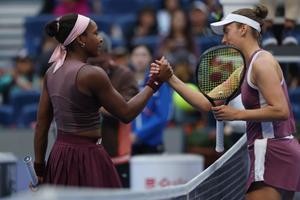 Coco Gauff, eliminată la Beijing de o jucătoare în fața căreia avea bilanț de 5-0 și care a dedicat victoria iubitului ei