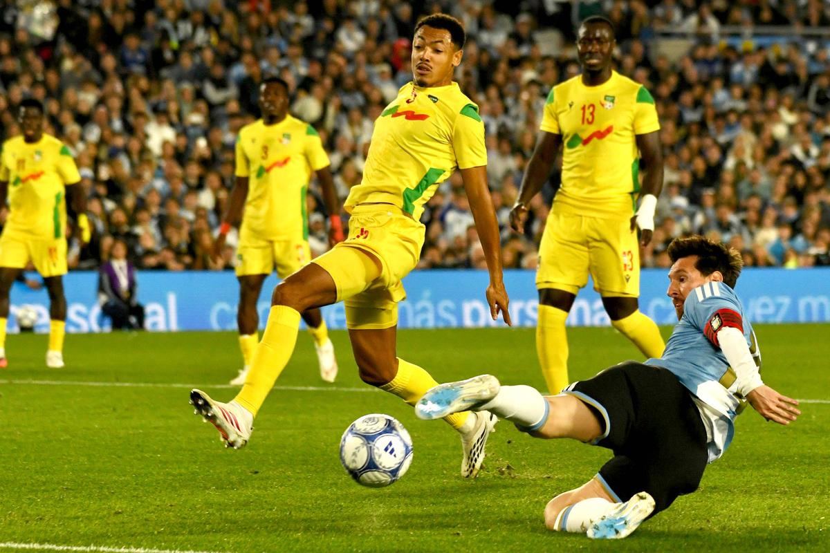 AD10S! Messi, pentru ultima dată » Și-a luat „la revedere” de la Argentina cu gol și două pase decisive, într-o noapte copleșitoare pe „El Monumental”