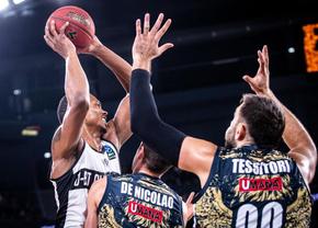 U-BT Cluj-Napoca - Umana Reyer Veneția, duel de top! Tensiune în BTarena: egal înaintea sfertului decisiv