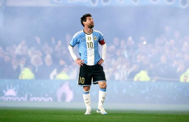 Moment neașteptat în minutul 10: Lionel Messi, surprins pe teren la retragerea din naționala Argentinei