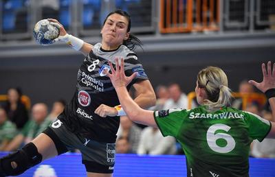 CORONA BRAȘOV - CSM BUCUREȘTI 30-30 // Selecționerul Tomas Ryde: „Laslo și Neagu au fost fantastice!”