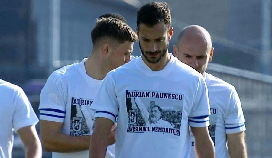 FOTO: Captură Digisport FOTO Cu ce tricouri au intrat azi pe teren jucătorii lui FC U Craiova, la primul meci după ce Mititelu a ajuns după gratii