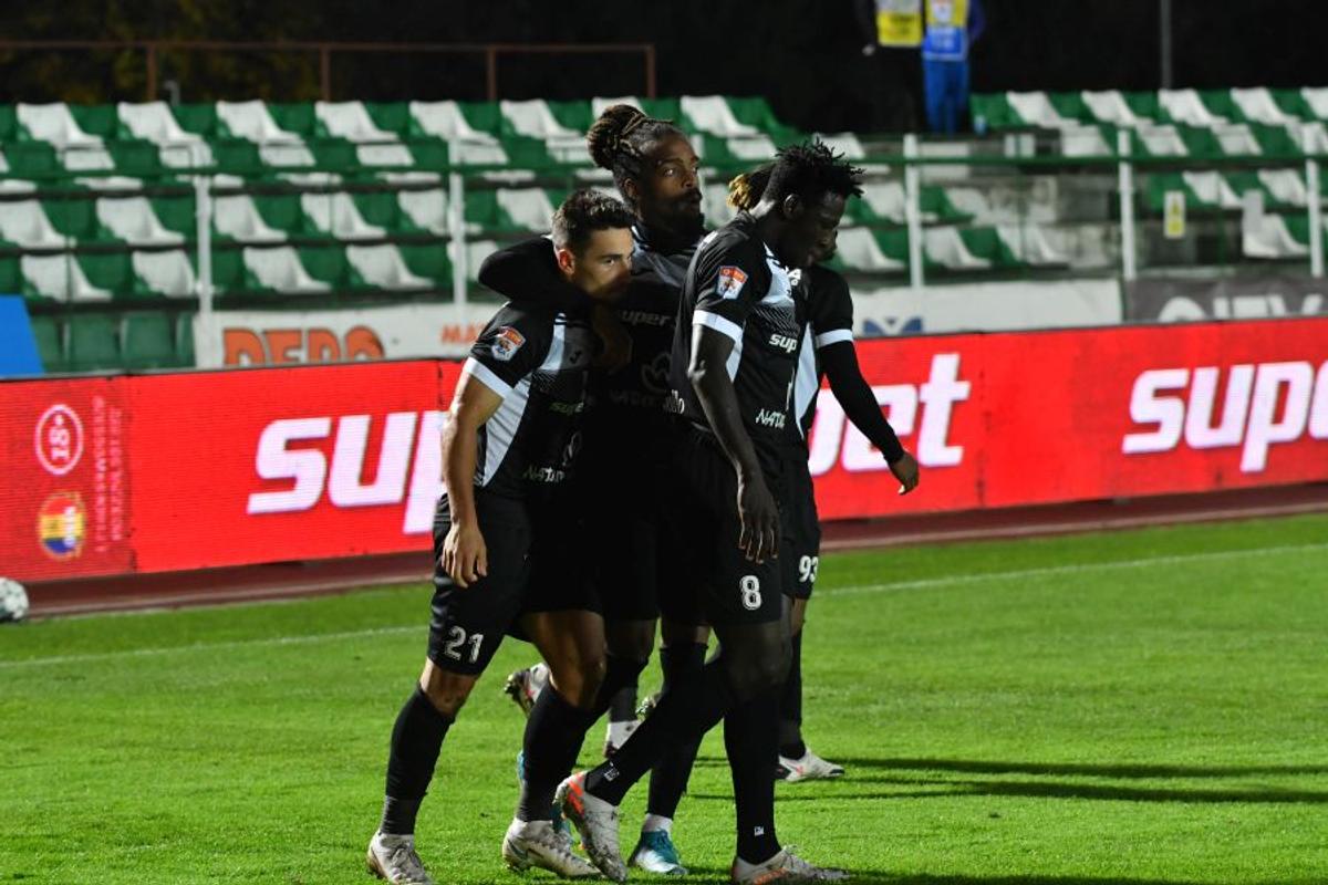 Hermannstadt și-a luat atacant de 1,90m! A fost titular cu Tottenham în Europa League