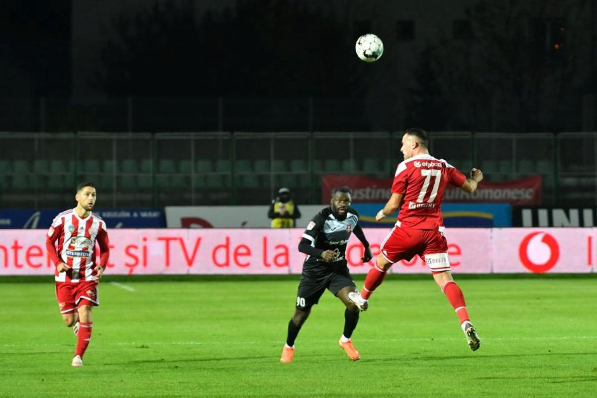 Hermannstadt și-a luat atacant de 1,90m! A fost titular cu Tottenham în Europa League