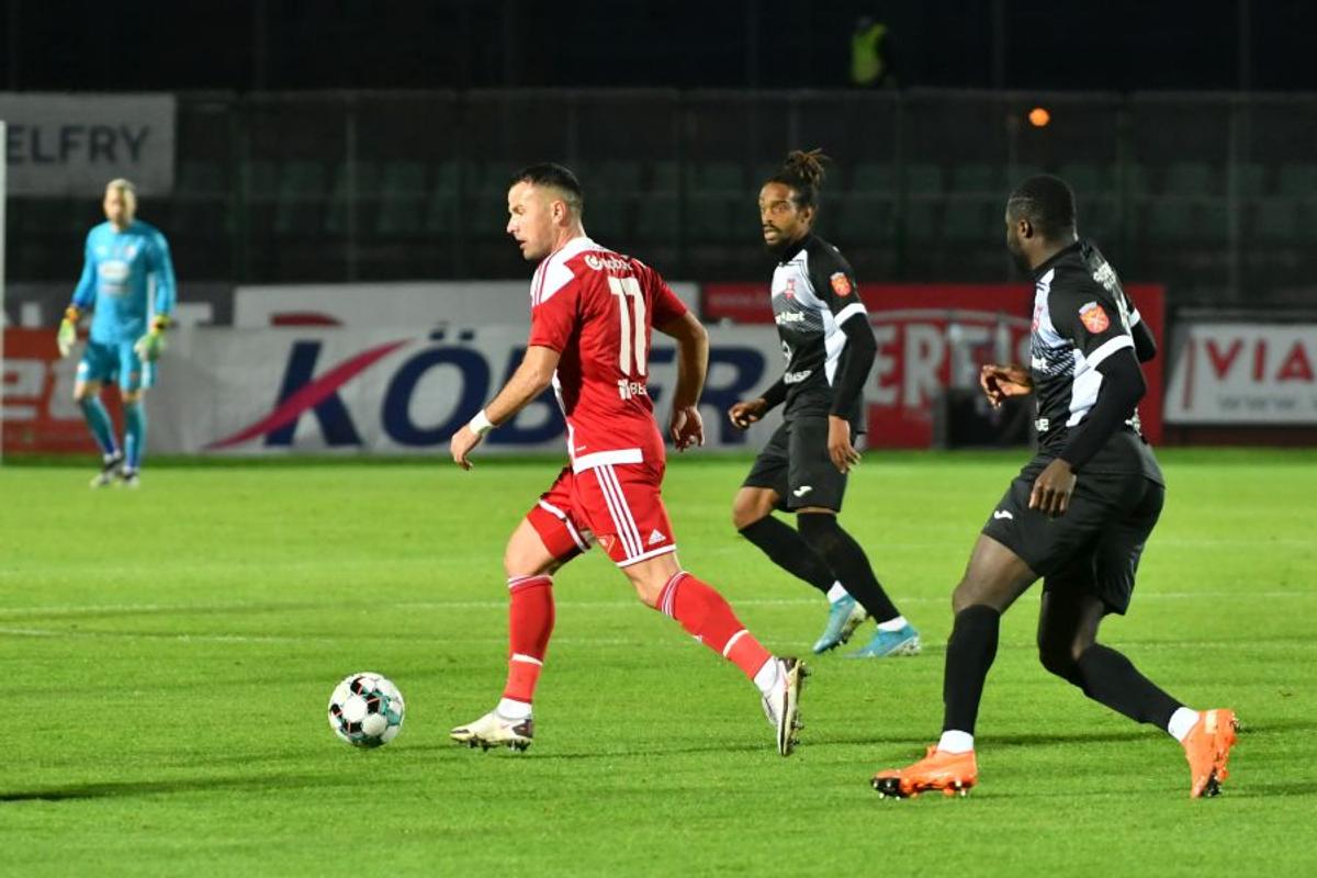 Hermannstadt și-a luat atacant de 1,90m! A fost titular cu Tottenham în Europa League