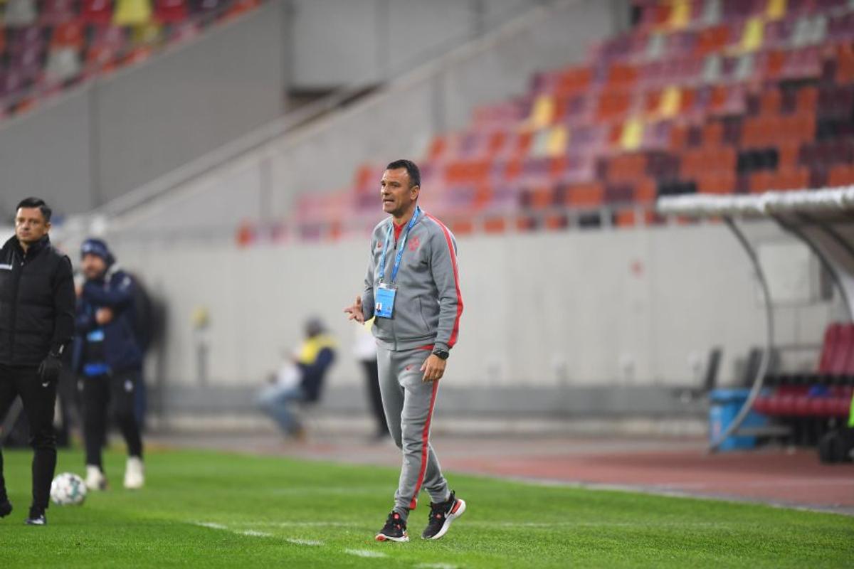 FCSB. Favoritul lui Gigi Becali, criticat de antrenor: „Știe ce vreau de la el”