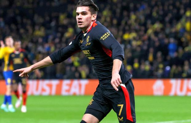 Ianis Hagi, analizat de o legendă: „Dacă avea și viteză, atunci n-ar mai fi purtat tricoul lui Rangers. Chiar îmi pare rău de el”