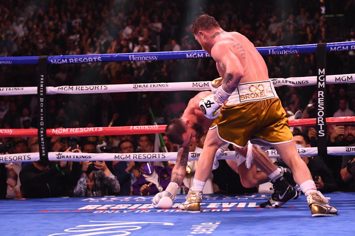 Canelo Alvarez - Caleb Plant