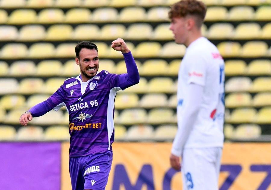 Ultima țintă a lui Hagi recunoaște negocierile cu Farul: „Aștept un semn, iubesc România!” + Campioana vrea și un fotbalist care a retrogradat în Liga 2