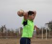 Cum se joacă un meci în județeana din Călărași? De la baros la fotbal, cu o vizită prin cimitir! „Sunteți nebuni? Îi luăm tare, îi punem pe calea ferată!”