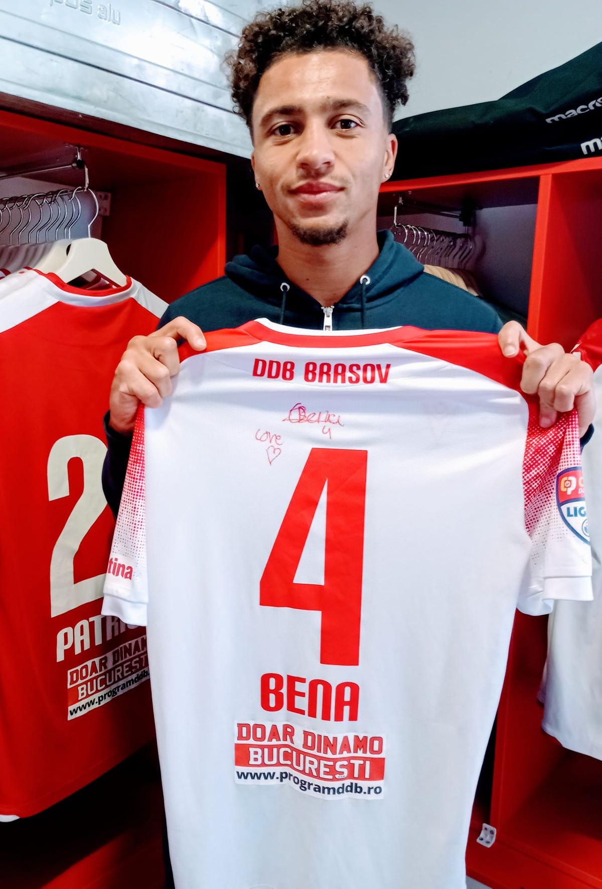 FOTO Dinamo, proiectul DDB „Om la Om”