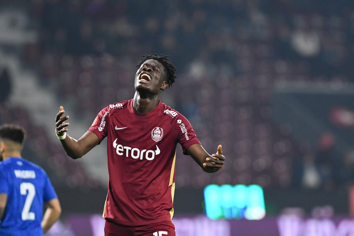 CFR Cluj trece de FCU Craiova și îi suflă în ceafă Rapidului! Cifre incredibile pentru Deac în Liga 1