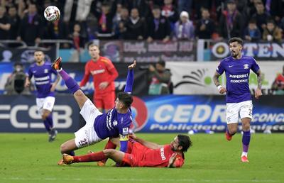 3 și 4 pe linie la Rapid » Cine a dezamăgit în FCSB - Rapid + Ce jucători au luat cele mai mari note