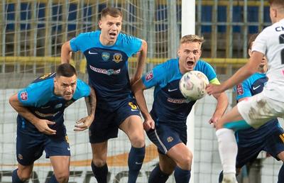 Fotbal în timpul războiului » Record all-time: cât a putut să dureze un meci din prima ligă a Ucrainei: raidurile aeriene au provocat HAOS