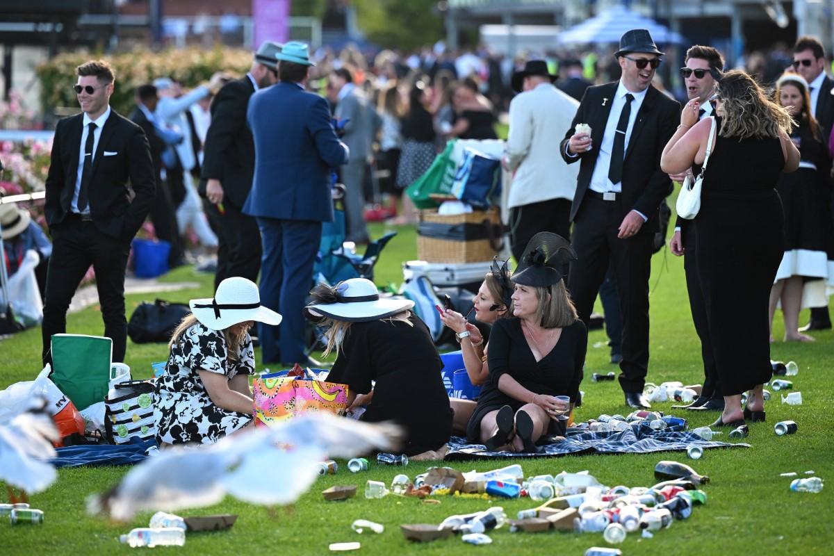 Imagini incredibile în Australia! Ce s-a întâmplat la Victoria Derby Day 2023