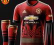 Manchester United - „diavolii roșii” primesc mai multe perechi de coarne pe tricou. În partea de jos, mai multe linii roșii, albastre și aurii îl străbat de la stânga la dreapta.