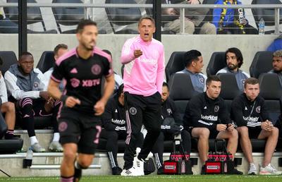 Un mare fundaș de la Manchester United semnează în MLS-ul lui Lionel Messi