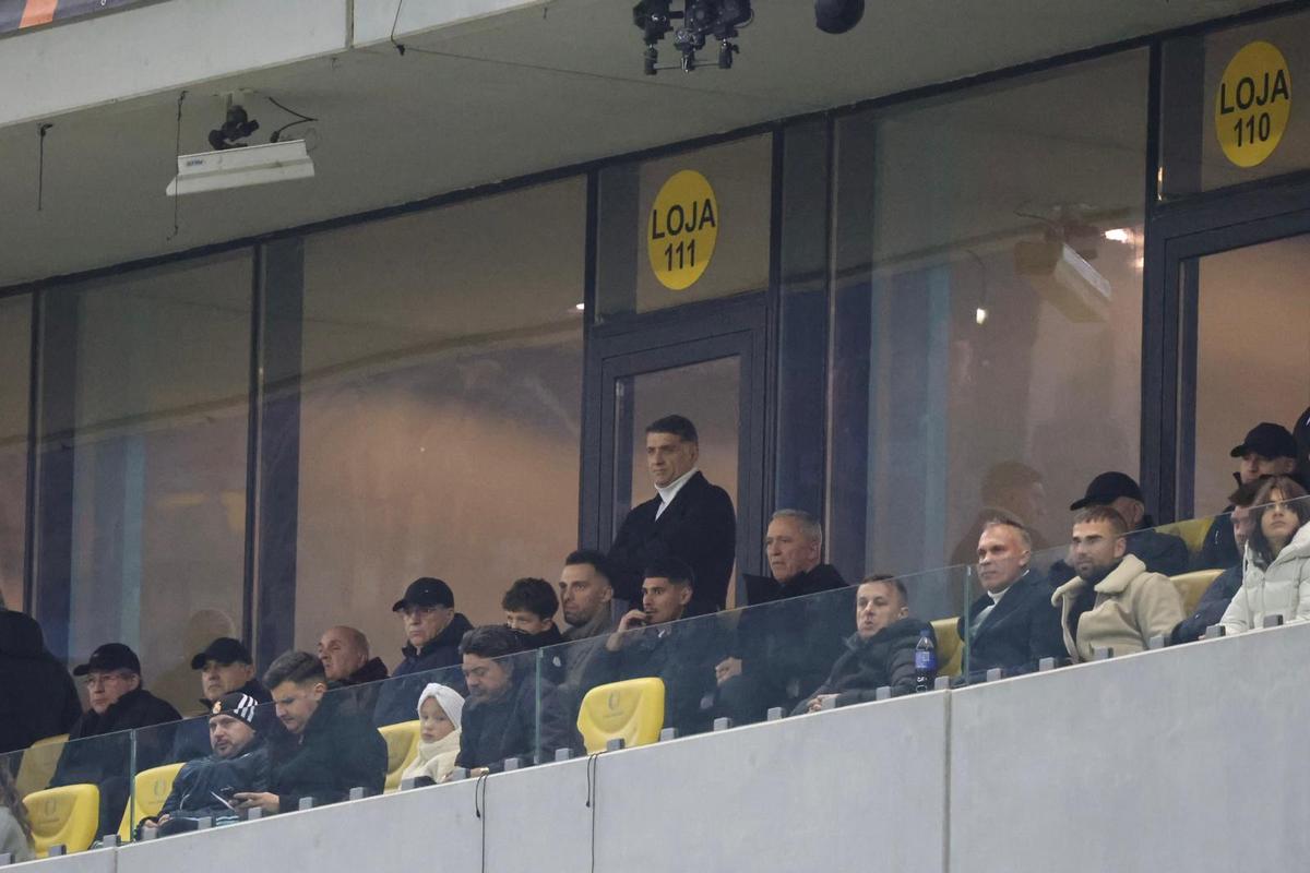 Prezență-surpriză la FCSB - Midtjylland. Cine a luat loc la VIP pe Arena Națională