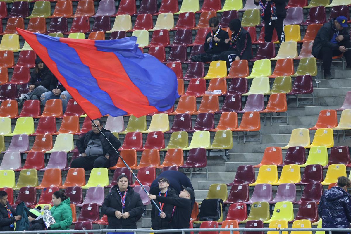 Dawa a intrat în direct de pe gazon » Cum a primit vestea că Gigi Becali l-a pedepsit cu Midtjylland