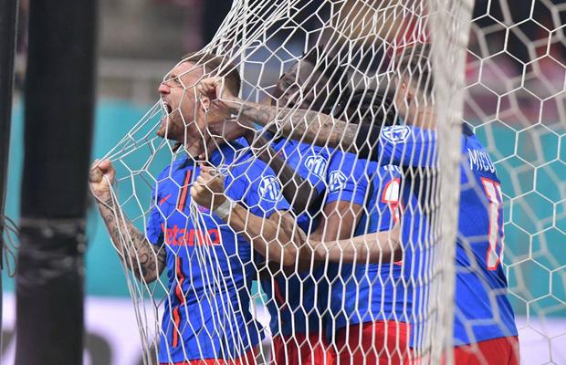 FCSB - Midtjylland 2-0: Basm de Andersen cu Tănase și Bîrligea » Campioana i-a răpus pe danezi prin două goluri antologice. Clasamentul în Europa League