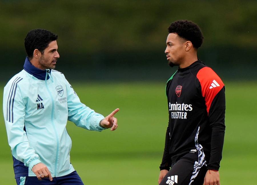 Mikel Arteta, antrenorul lui Arsenal, și Ethan Nwaneri „Să plece! Am devenit iar o echipă mediocră” » Fanii au luat foc după Inter - Arsenal