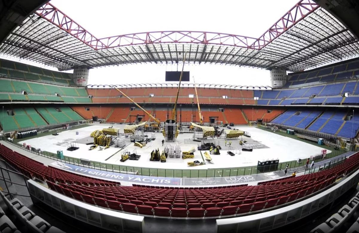 San Siro - Giuseppe Meazza la Inter - AC Milan / Foto: Imago Images