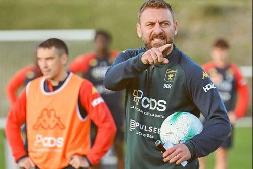 Nicolae Stanciu nu are încă un meci întreg jucat la Genoa sub comanda lui Daniele De Rossi / Foto: Facebook @Genoa