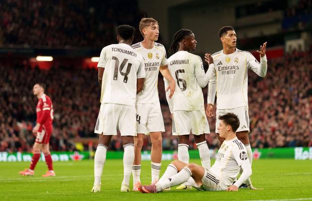Xabi Alonso a pierdut un titular pentru toată luna! » Ce accidentare a suferit în meciul de la Liverpool