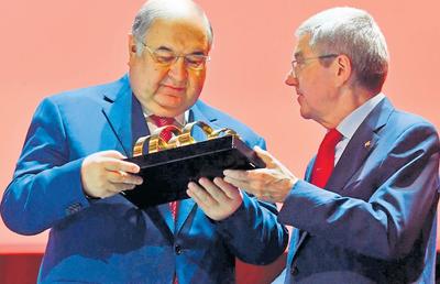 Un alt fel de a conduce » Alișer Usmanov, președintele Federației Internaționale de Scrimă, a donat 80 de milioane de dolari!