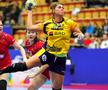 România înfruntă astăzi Norvegia, în grupa D a Campionatului European de handbal feminin. Oana Manea (35 de ani), fostul pivot al naționalei, a fost plăcut surprinsă de evoluțiile Cristinei Laslo (24 de ani).