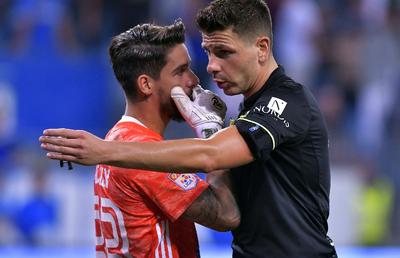 Jurnalistul GSP face dezvăluiri despre un nou arbitru-„vedetă” din Liga 1: „Extraordinar de arogant! Grave probleme de autoritate, face ca Istvan Kovacs”