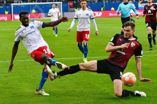 Jucătorul lui Hamburg, anchetat// Foto: Imago
