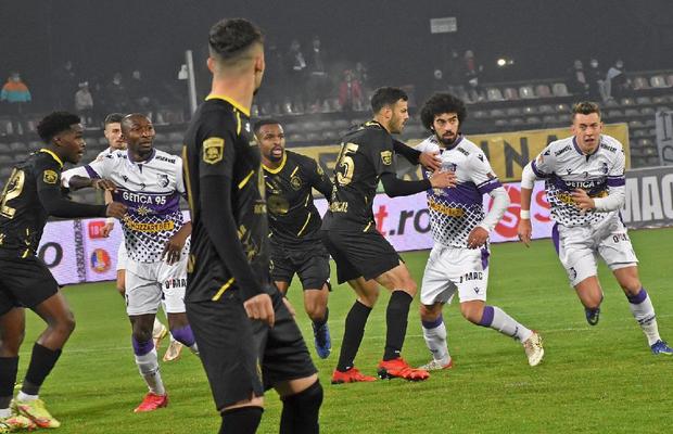Gaz Metan Mediaș dă lovitura la ultima fază a meciului cu FC Argeș! O greșeală de arbitraj a influențat din nou rezultatul