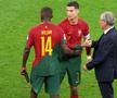 Cristiano Ronaldo a dat mâna cu Fernando Santos, omul care l-a lăsat pe bancă în Portugalia - Elveția // foto: Guliver/gettyimages