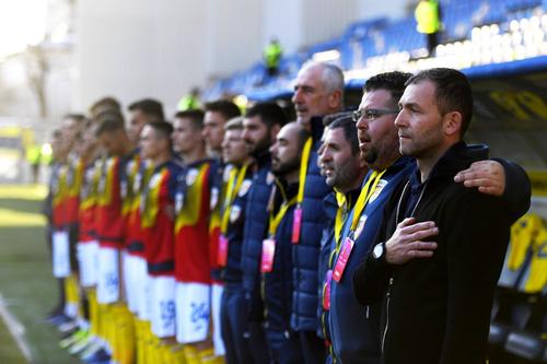 Bogdan Lobonț (44 de ani), fostul selecționer al României U20, a povestit un episod în care „tricolorii mici” s-au înghesuit pentru o fotografie cu Florin Salam, cunoscutul interpret de muzică de petrecere.