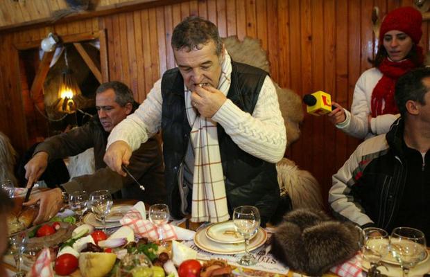 „Dacă nu tai eu vițelul, nu mănânc carne”. Gigi Becali și-a dezvăluit dieta: „Am fost lacom în viața mea, dar mi-a schimbat Dumnezeu lăcomia”