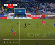 Intrarea neglijentă a lui Sivis a lăsat-o pe Dinamo cu om în minus din minutul 26 » Din camera VAR nu s-a intervenit