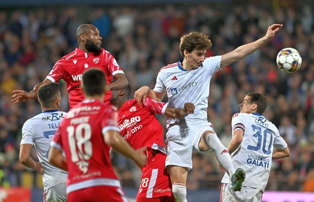 Poate Cisotti să devină titular la FCSB? 8 capitole-cheie analizate: cum stă față de rivalii săi pe post
